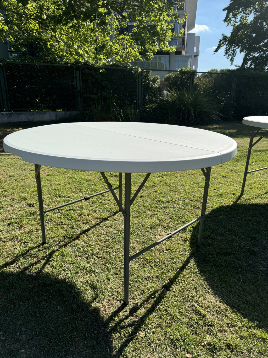 Mesa Redonda Plegable 1.20m